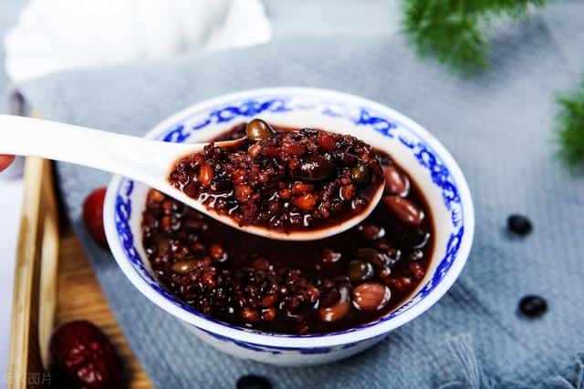 黑米粥怎么煮多长时间（黑米粥煮多久才熟）