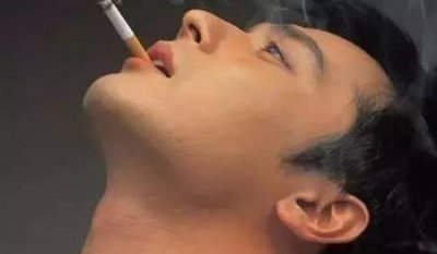 ​一个男人在一个女人面前哭了,说明什么(男人对女人真心的表现)
