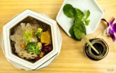 ​燕窝有不适合的人群吗（燕窝哪里产地最好）