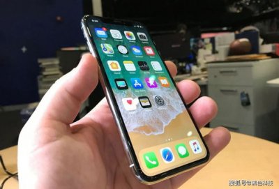 ​两个苹果手机怎么传照片到相册(两个iphone手机怎么传照片)