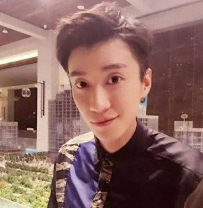 ​乔任梁去年10月秒删微博 自称：贱命一条 陪你们玩
