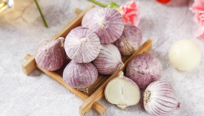 ​蒜瓣是根还是茎还是果实 大蒜属于果实还是根