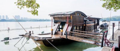 ​南湖北的湖指的是哪个湖 南湖和北湖里的湖指的是哪个湖