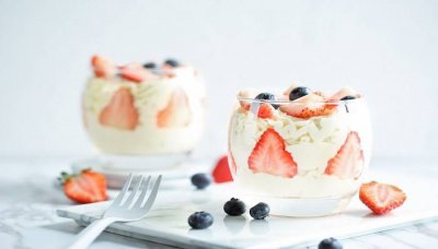 ​做蛋糕的奶油有几种 淡奶油有哪些牌子