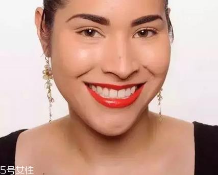 适合夏天的粉红系口红推荐 合适的口红非常重要 适合夏天的粉红系口红推荐 合适的口红非常重要