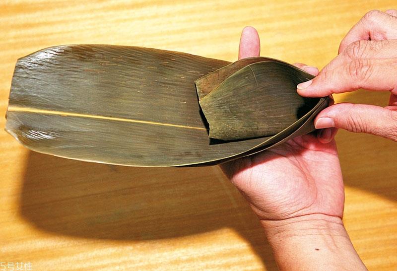 南方粽子和北方粽子的做法和材料 南方粽子和北方粽子的做法和材料