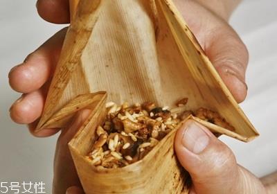 南方粽子和北方粽子的做法和材料 南方粽子和北方粽子的做法和材料