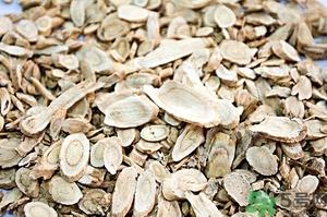 西洋参的功效与作用 西洋参有什么功效和作用 西洋参的功效与作用 西洋参有什么功效和作用