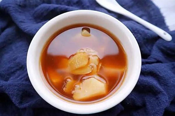 生姜红糖水可以退烧吗 生姜红糖水对嗓子疼有用吗