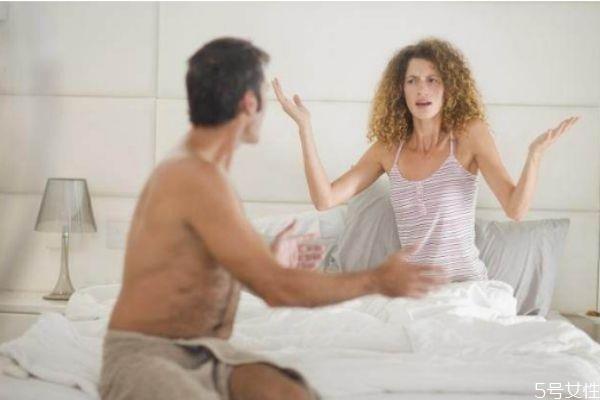 吵架沉默的男人爱你吗 吵架更能看清一个男人 吵架沉默的男人爱你吗 吵架更能看清一个男人