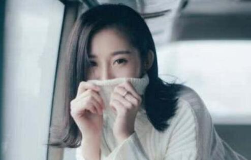 和女朋友冷战自己先低头