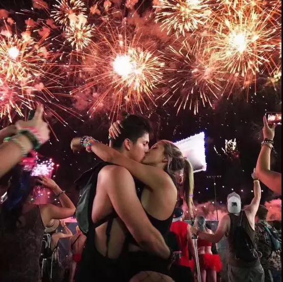 爱上一个离婚的女人 可以追吗?