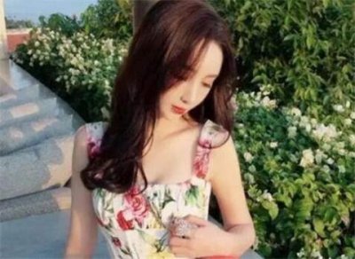 ​如何在社交媒体上发动态处理和女友的争吵？
