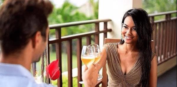 男人为什么对情人“无法自拔”？听听这3个女人的大实话