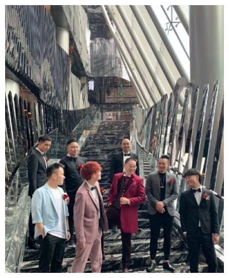 红花会弹壳结婚，兄弟合体却不见PGONE？昔日友谊也成风