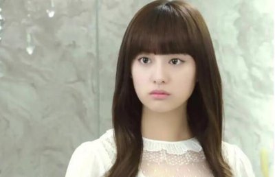 ​“宝藏女孩”金智媛：跑龙套当配角5年,28岁搭档朴叙俊走红