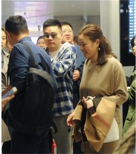 ​丁俊晖老婆不仅长得旺夫而且持家有度已让小丁成功当爹！