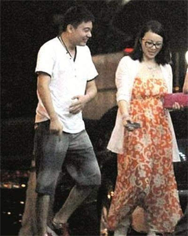 丁俊晖老婆不仅长得旺夫而且持家有度已让小丁成功当爹!