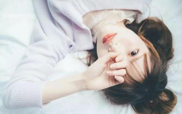 “那个人见人夸的贤妻良母,终于离婚了”