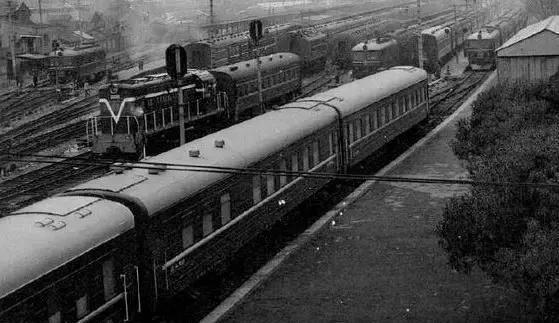 上海第一交际花, 17岁的民国爆款女王