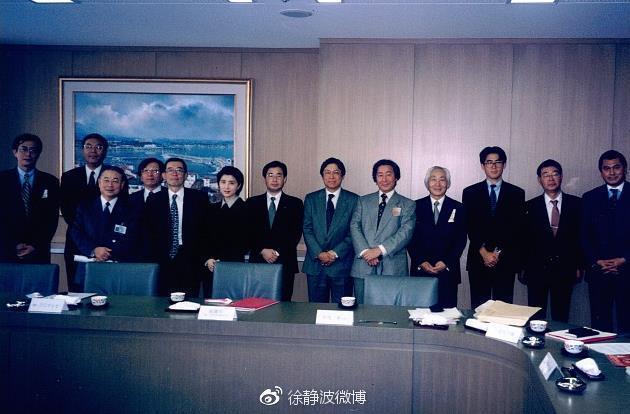 张丽玲的《含泪活着》是怎样拍出来的