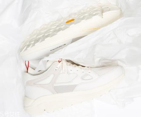 brandblack与424联名老爹鞋怎么样？当下最受瞩目的鞋型