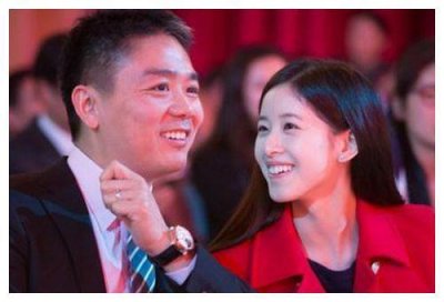 ​被问是怎么爱上刘强东的？章泽天坦诚地说了七个字，网友：羡慕