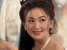 演过妲己的女星,有12名,其中10个美到发光,但只有她媚到骨子里