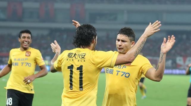 重磅!恒大大换血再生变:曝3大中超金靴或全加盟 小里皮神助攻