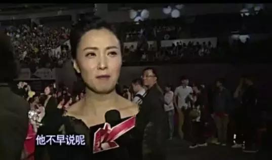 段奕宏和小陶虹回家过年，曾自爆暗恋她，网友：不在一起太可惜了