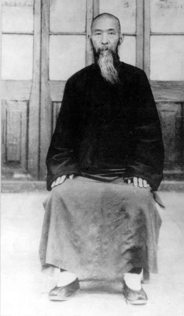 民国一代宗师孙禄堂打遍天下无对手，曾两次击败日本武士