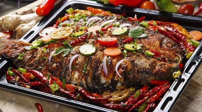 做鱼时,去掉这2个部位,不用料酒也没腥味