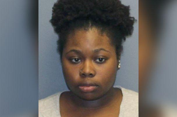 人伦惨剧,美国一对母女合谋杀害五名至亲,连小童也不放过