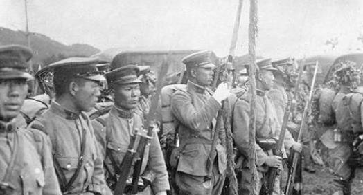日本天皇首次访华参加国宴，日方看到桌上一道菜，当场要求撤走
