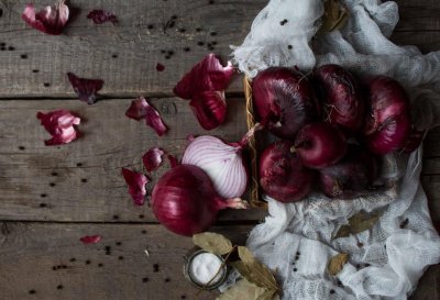 ​洋葱怎么切，洋葱怎么吃