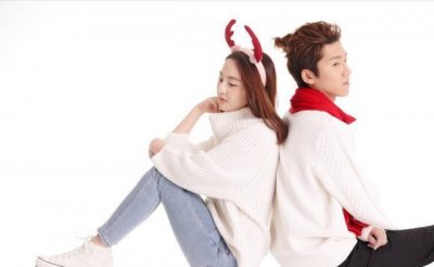 ​张木易张千巽被微博禁言了！相差12岁的养成系重点是女方未成年