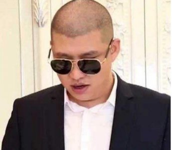 ​快手“二驴”摊上大事，曾上过500万假粉、伪造直播粉