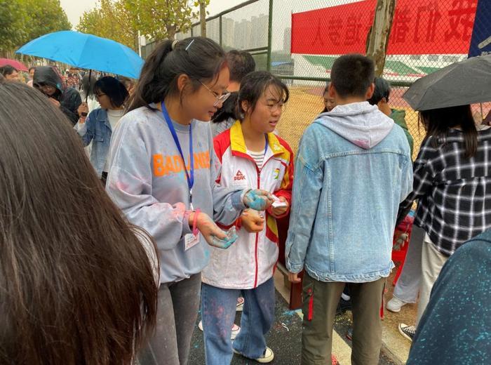 彩虹跑 | 无奔跑,不青春