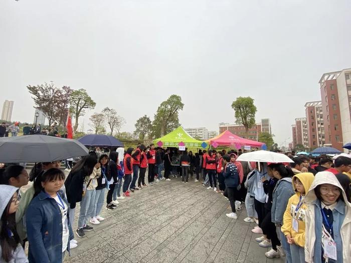 彩虹跑 | 无奔跑,不青春