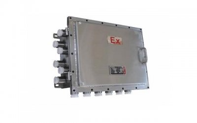 ​40岁女人出轨率有多少？如果你是其中一员应该怎么办？