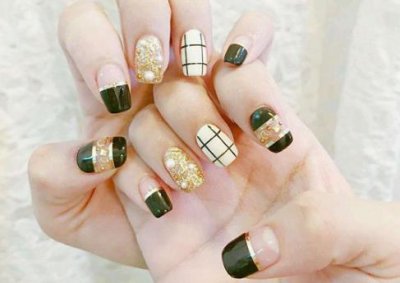 ​2018流行什么颜色的美甲 好看的红色美款式甲图片推荐