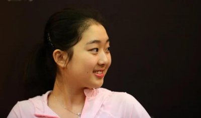 ​“花滑女神”李子君：和羽生结弦、樊振东传绯闻，却闪嫁富二代