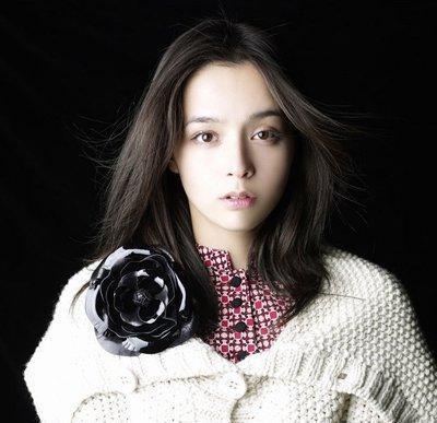 10款个性时尚又可爱的女生发型,每款都是气质的展现!