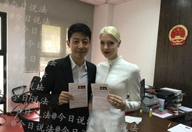 撒贝宁妻子李白是二婚？ 她对中国对中国男人是真爱