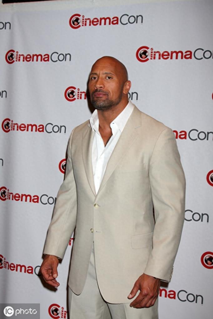 道恩·强森（Dwayne Johnson）