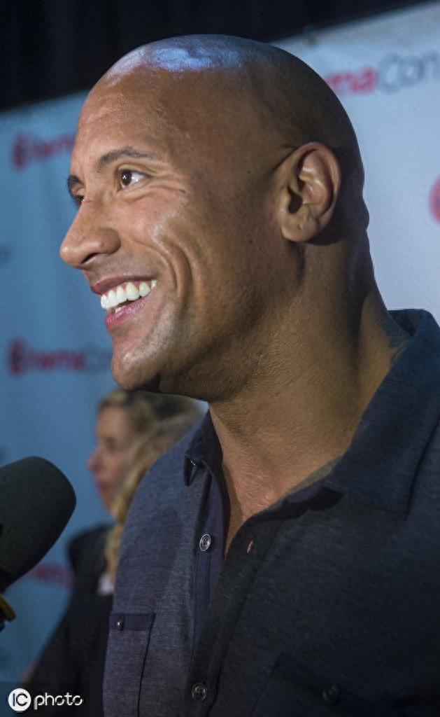 道恩·强森（Dwayne Johnson）