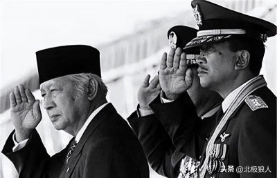 ​不堪回首，印尼政府主导的排华暴乱，让数十万华人横尸街头