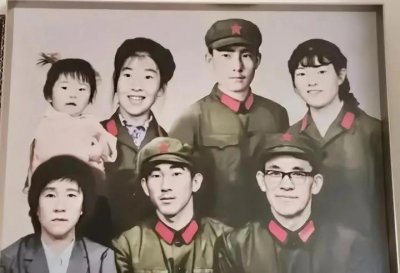 ​对越作战部队为司令员长子刘光烈士开追悼会（日记连载35）