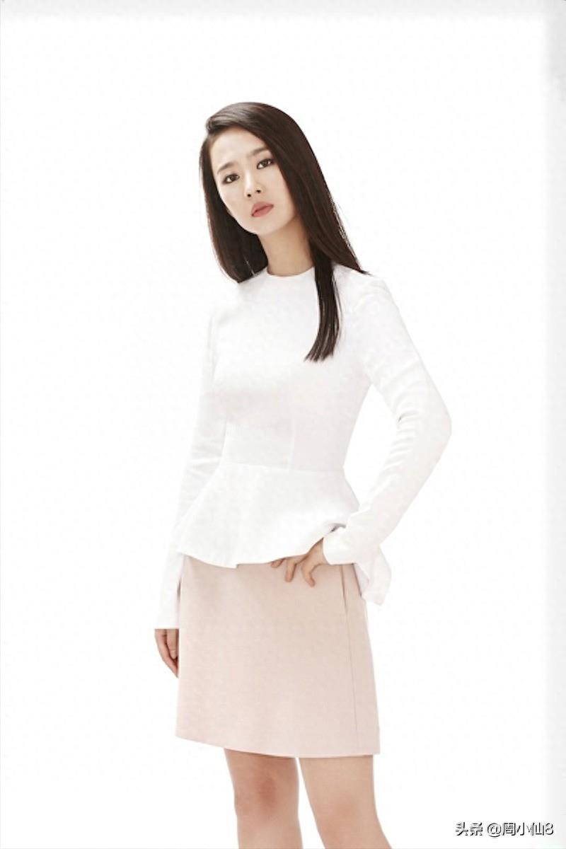 孙梅竞，娱乐圈影视女演员，眉宇间颇似老戏骨演员“林青霞”