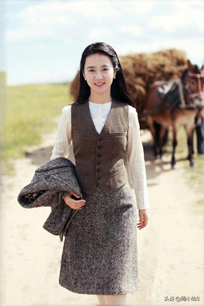 孙梅竞，娱乐圈影视女演员，眉宇间颇似老戏骨演员“林青霞”